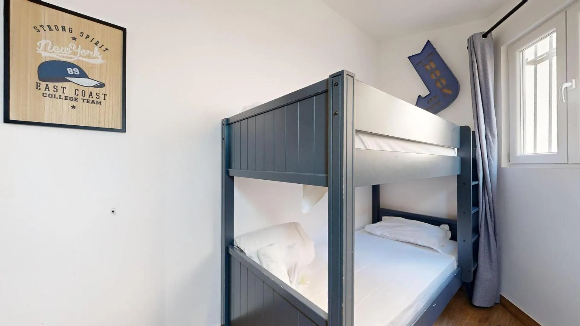 Bluestay 25 - Charmant Appartement A Paris 12 France